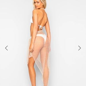 Beach Bunny Bikini coverup / sarong